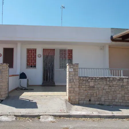 Casa Elena - Lido Pazze Дом отдыха *
