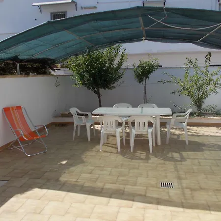 Casa Elena - Lido Pazze Дом отдыха *